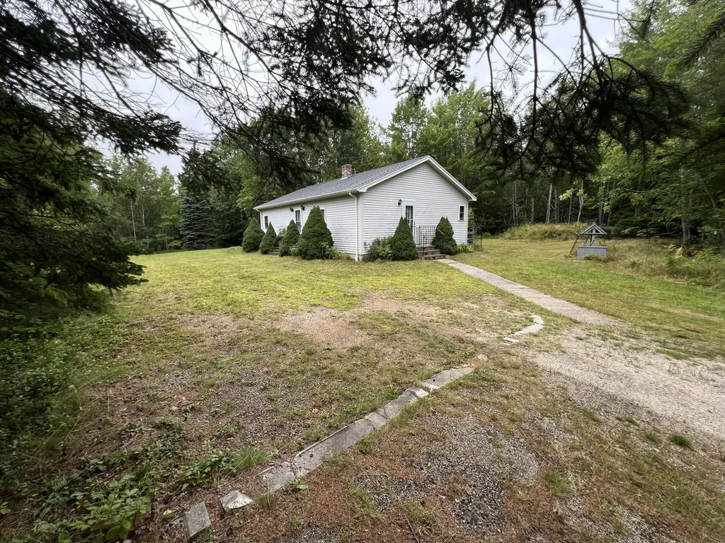 425 Kansas Road Milbridge ME 04658