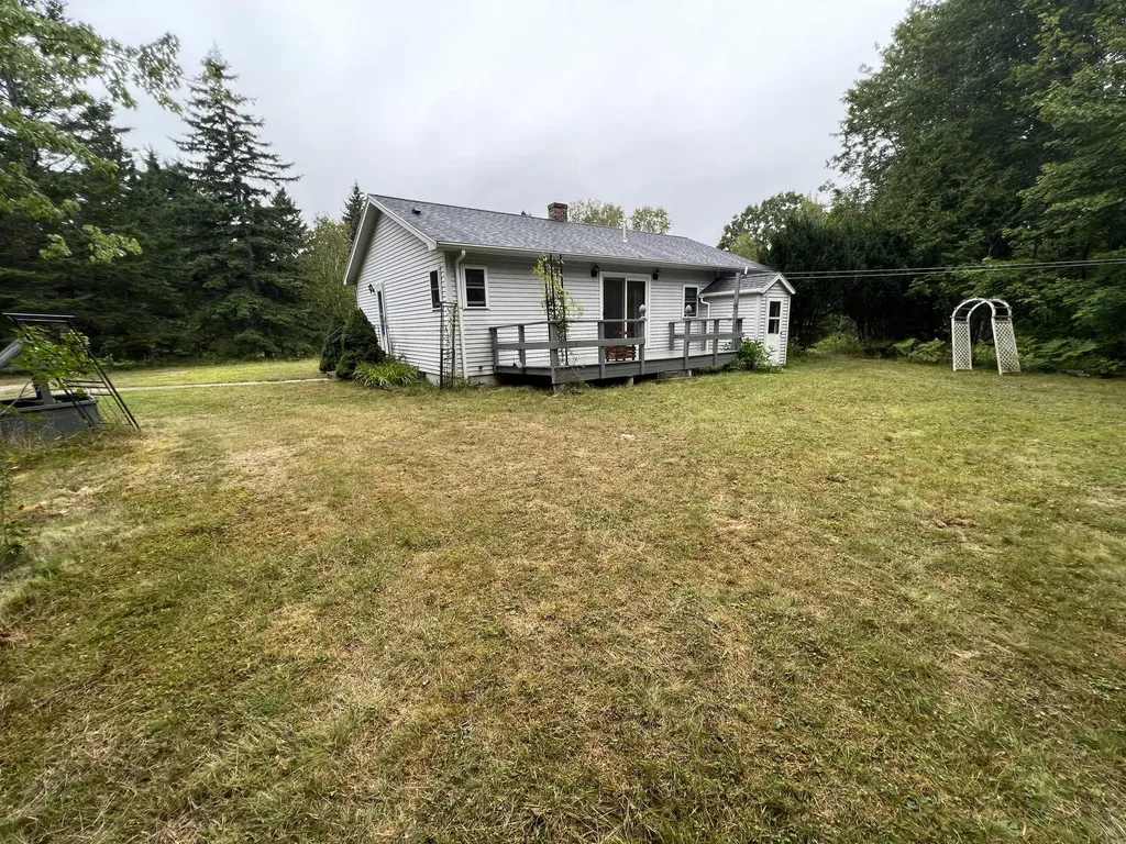 425 Kansas Road Milbridge ME 04658