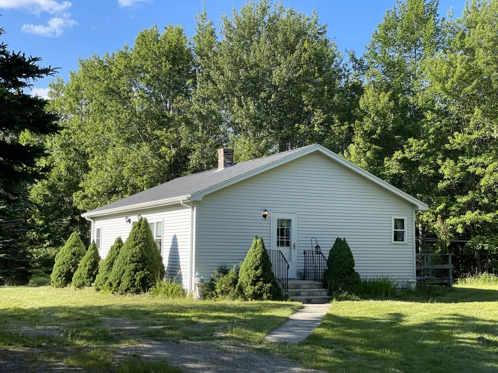 425 Kansas Road Milbridge ME 04658