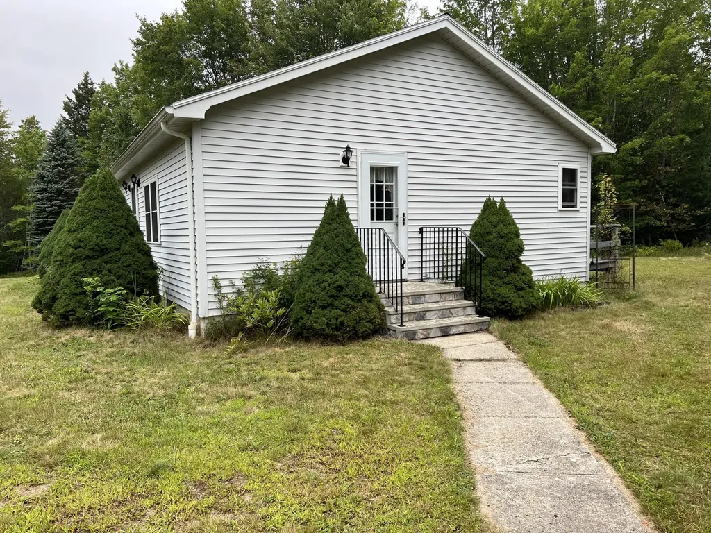 425 Kansas Road Milbridge ME 04658