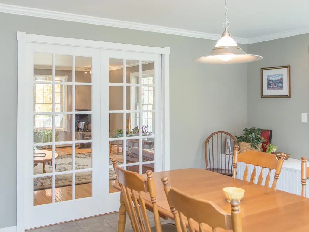 28 Besse Road Wayne ME 04284