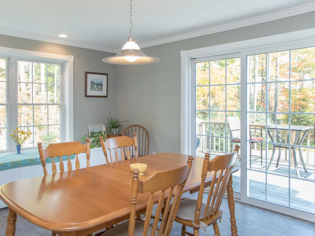28 Besse Road Wayne ME 04284