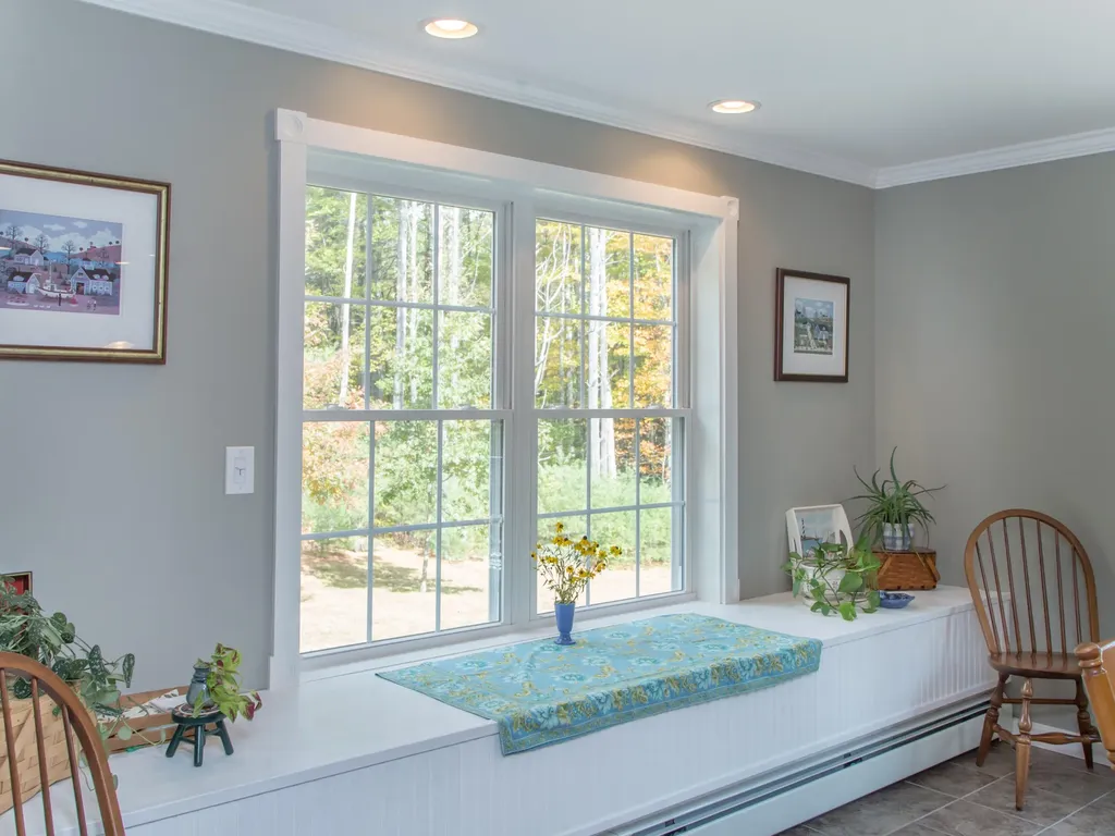 28 Besse Road Wayne ME 04284