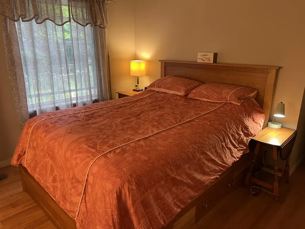 39 Pine Grove Avenue Glenburn ME 04401