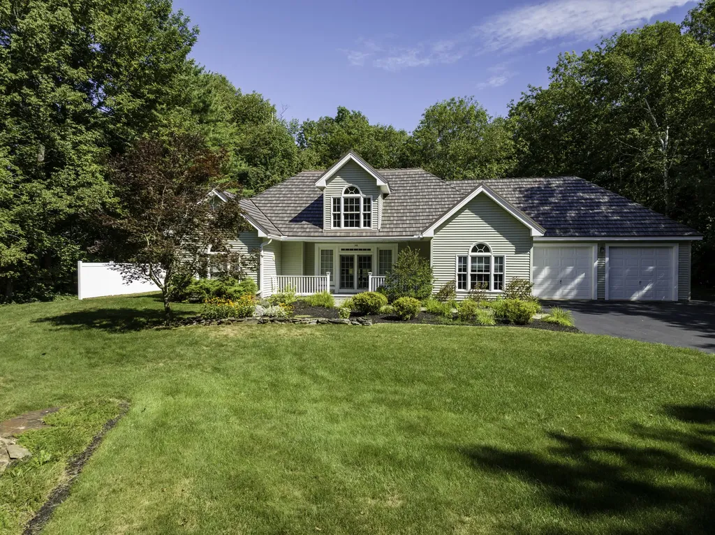 148 Highland Avenue Winthrop ME 04364