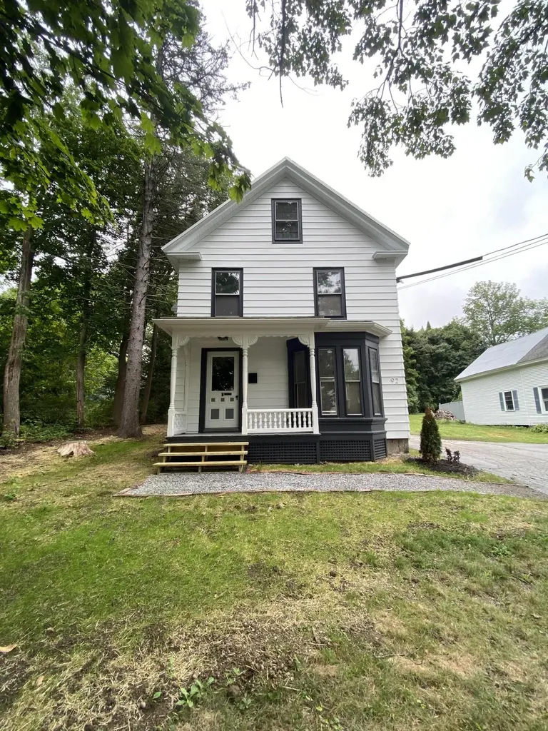 92 Central Street Gardiner ME 04345