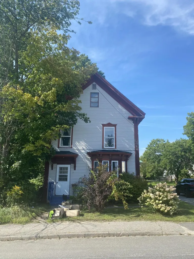 22 Windsor Street Randolph ME 04346