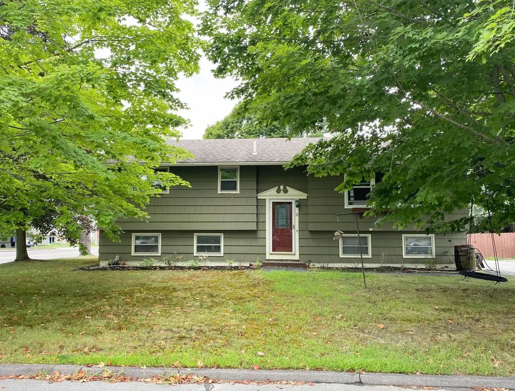 2 Settlers Road Westbrook ME 04092