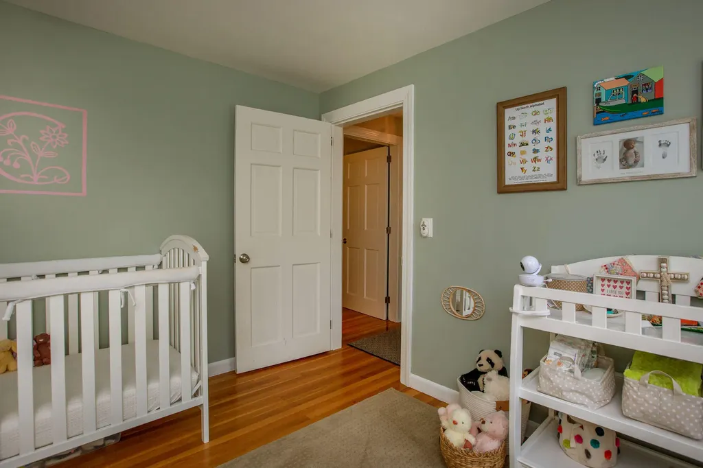 606 Mere Point Road Brunswick ME 04011