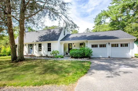 606 Mere Point Road Brunswick ME 04011