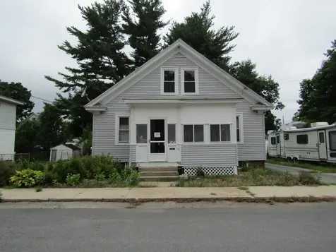 19 Pearl Street Sanford ME 04073