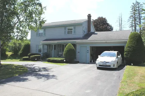 8 N Riverside Drive Waterville ME 04901