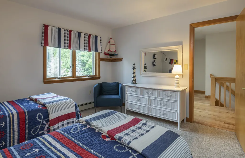 18 Birken Drive Phippsburg ME 04562