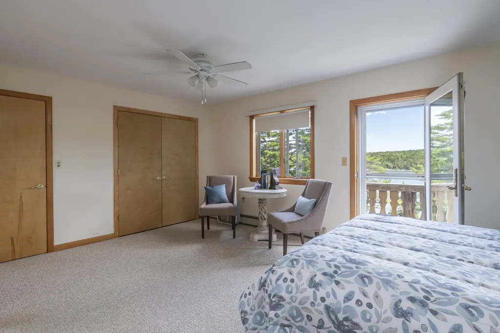 18 Birken Drive Phippsburg ME 04562