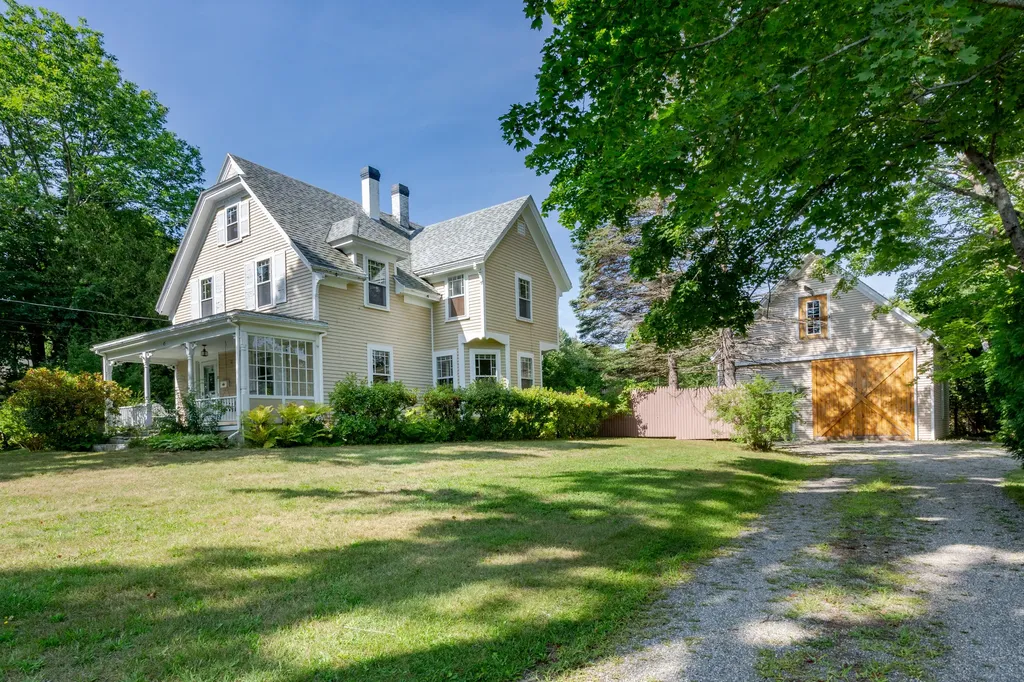 45 Union Street Camden ME 04843