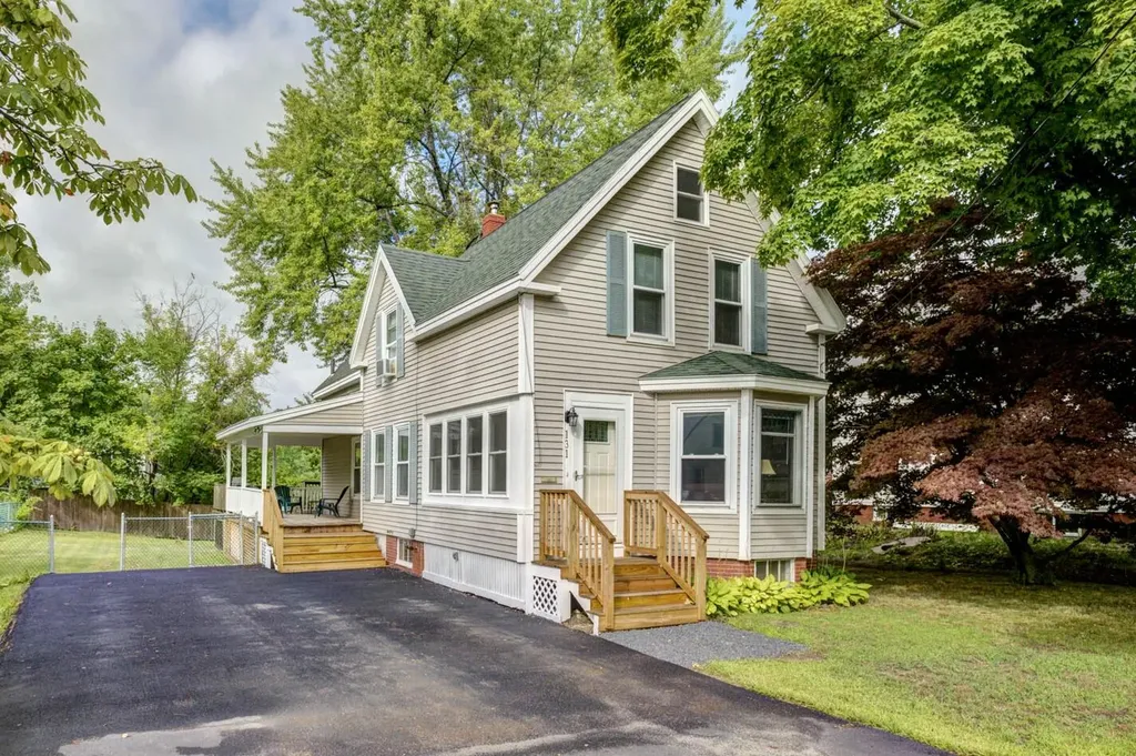 131 Haskell Street Westbrook ME 04092