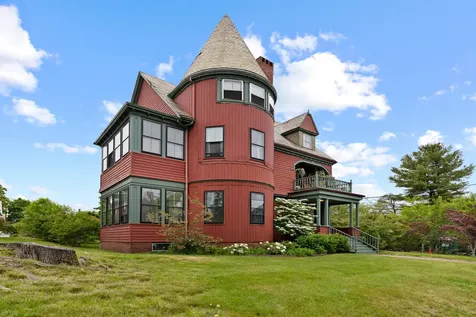 176 Vaughan Street Portland ME 04102
