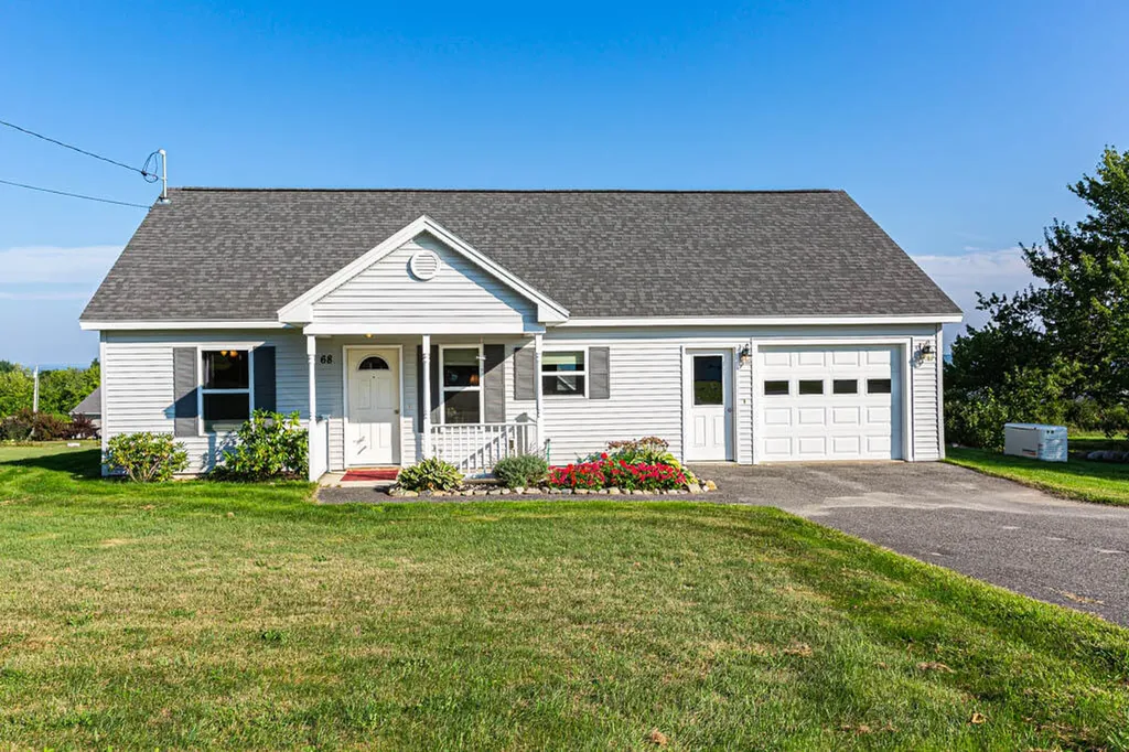 68 Shores Road Waterville ME 04901