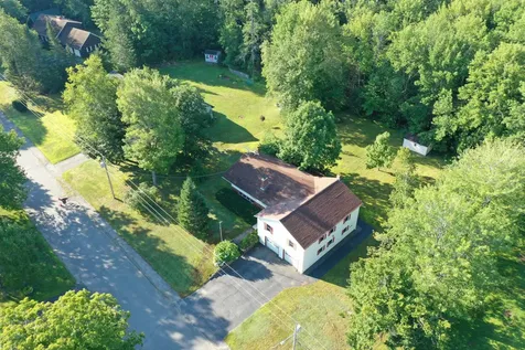 41 Acadia Street Dexter ME 04930