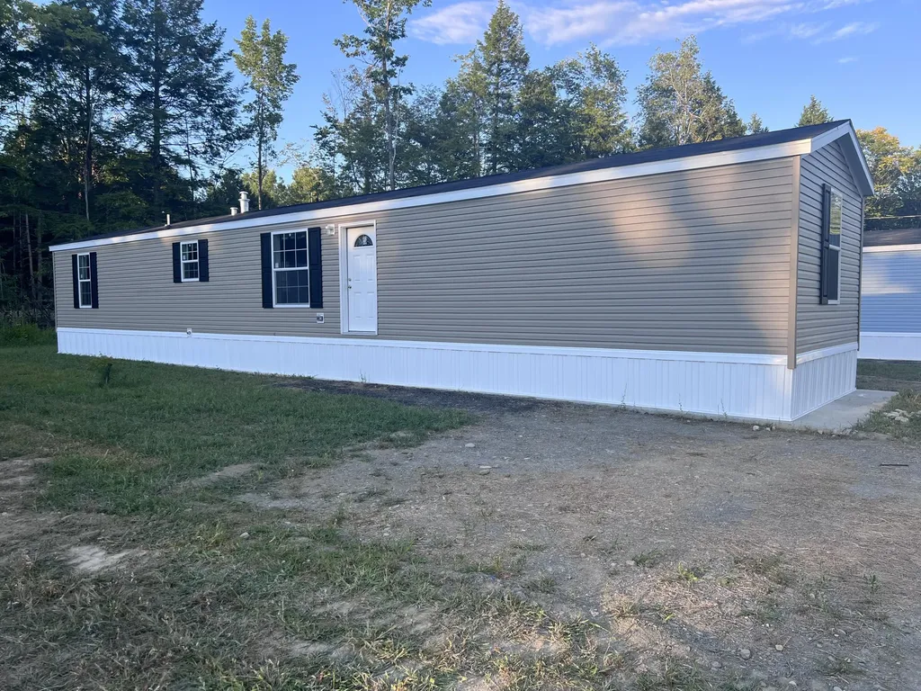 13 Abbey Lane Waterville ME 04901
