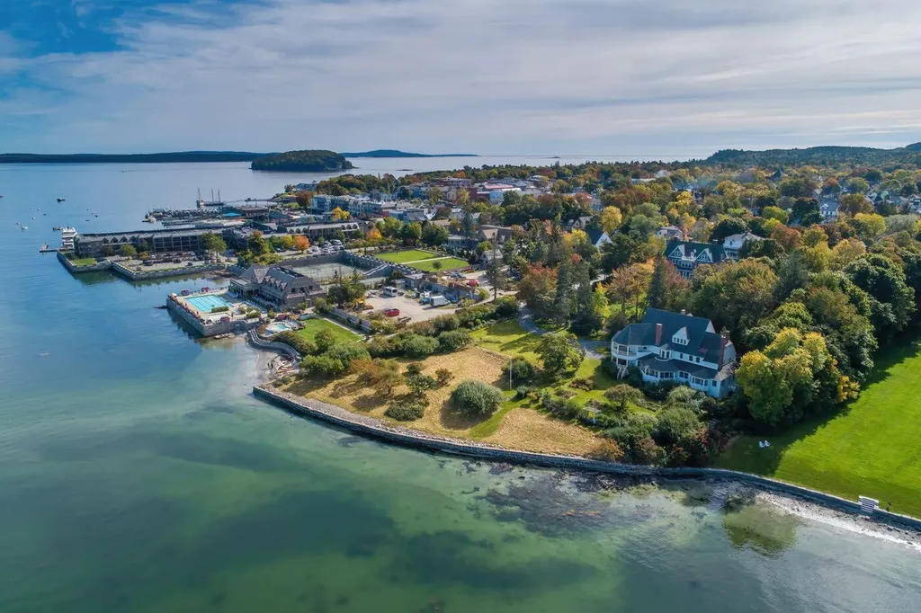 1 Bridge Street Bar Harbor ME 04609