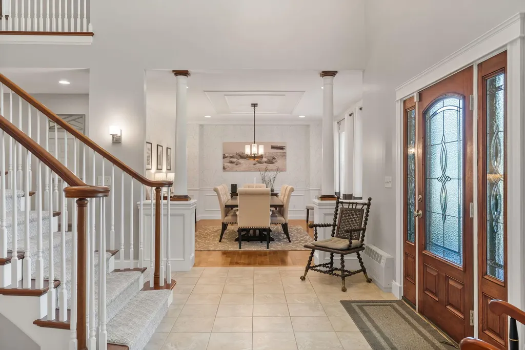 12 Freedom Road Scarborough ME 04074