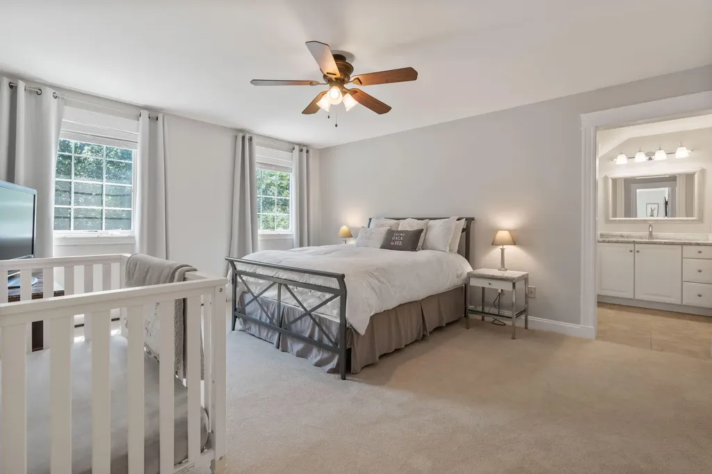 12 Freedom Road Scarborough ME 04074