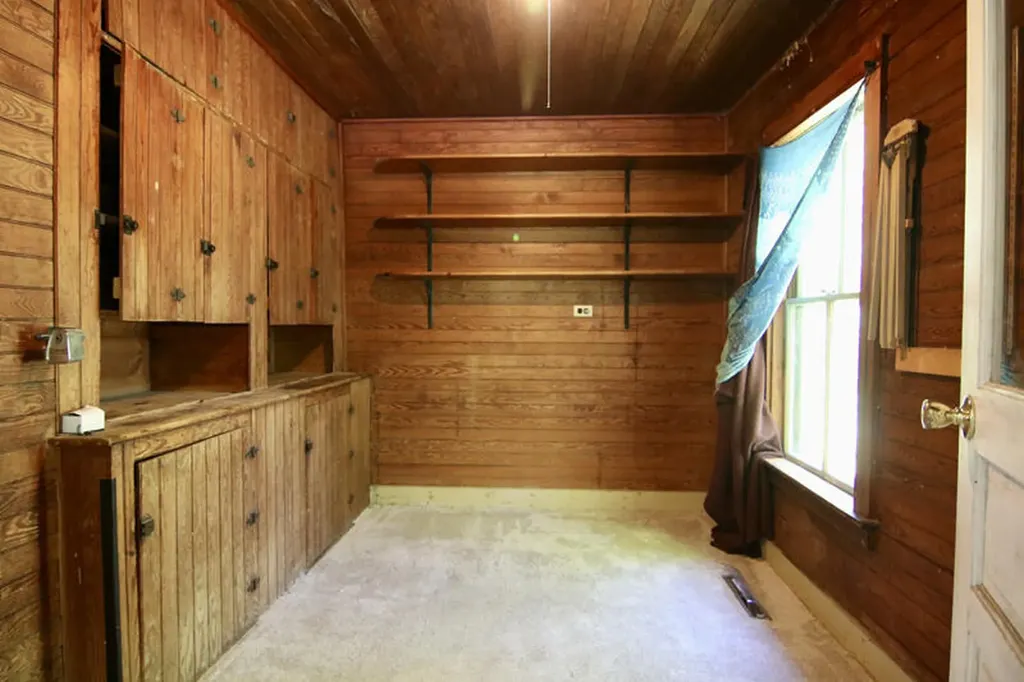 819 Main Street Monmouth ME 04259
