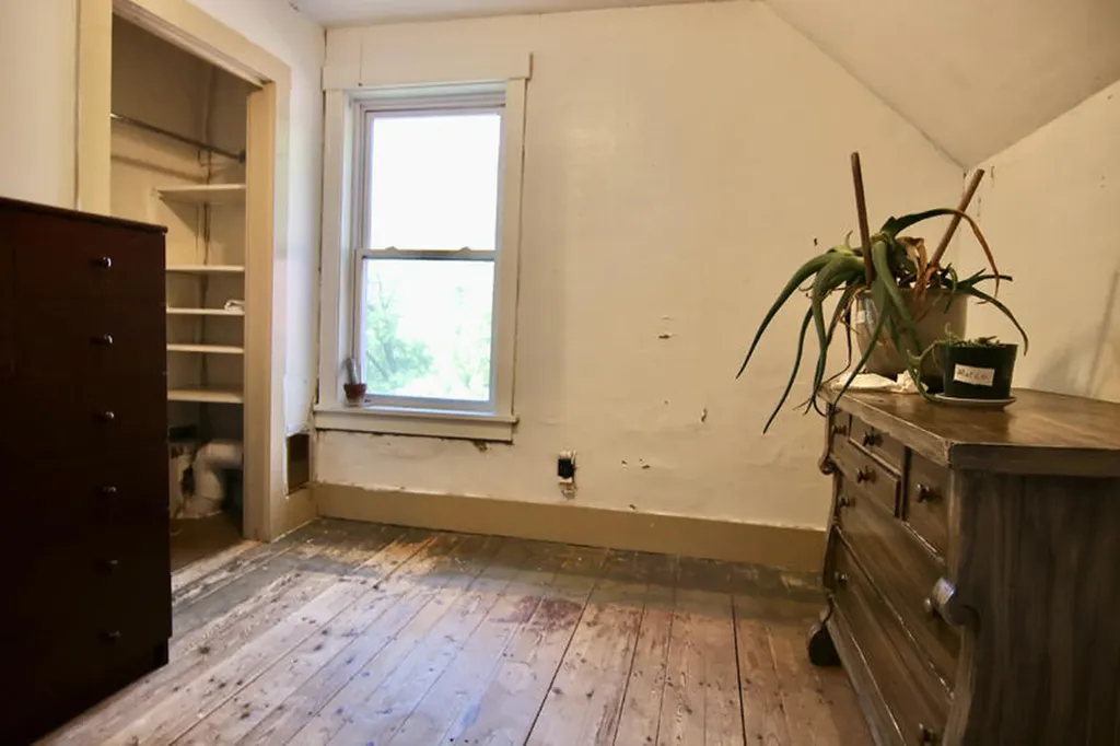 819 Main Street Monmouth ME 04259