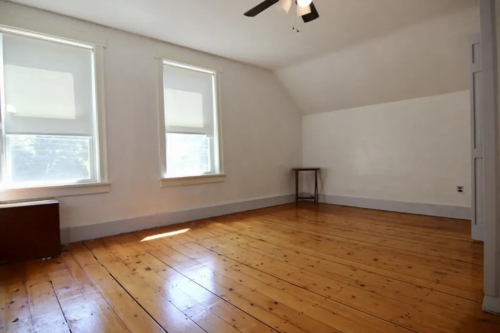 819 Main Street Monmouth ME 04259