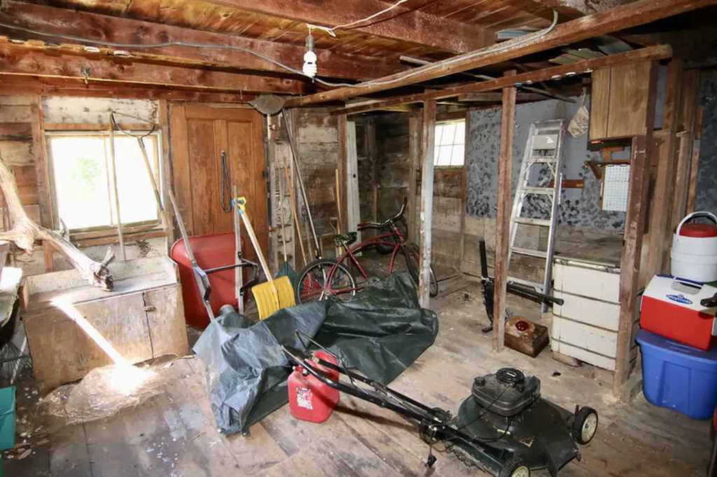 819 Main Street Monmouth ME 04259