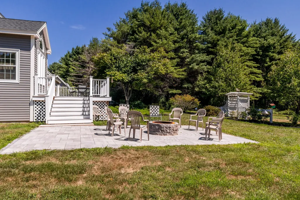 75 Goose Rocks Road Kennebunkport ME 04046