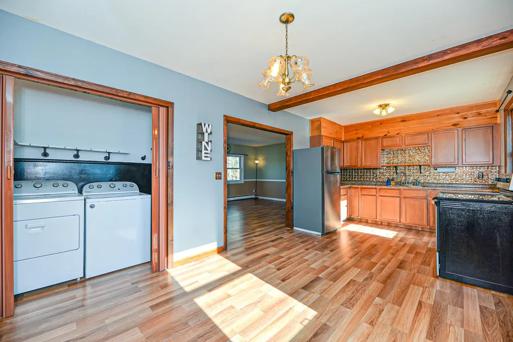 321 W Minot Road Minot ME 04258