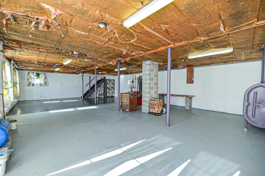 321 W Minot Road Minot ME 04258
