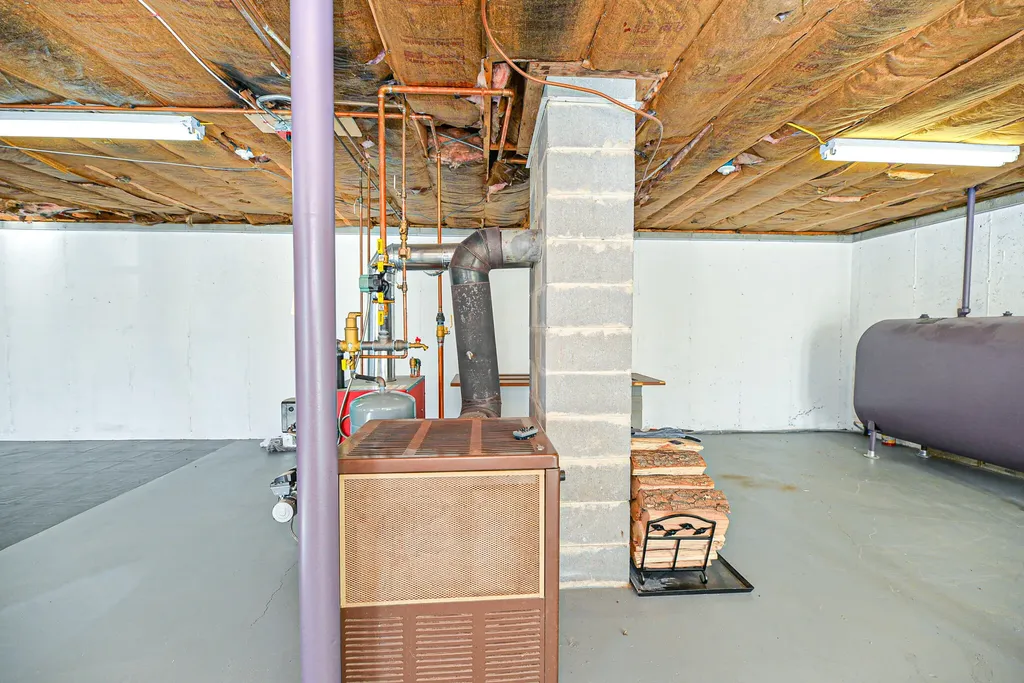 321 W Minot Road Minot ME 04258