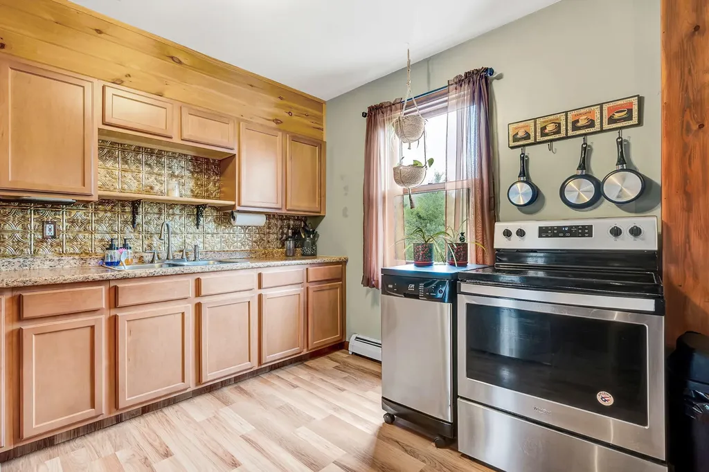 321 W Minot Road Minot ME 04258