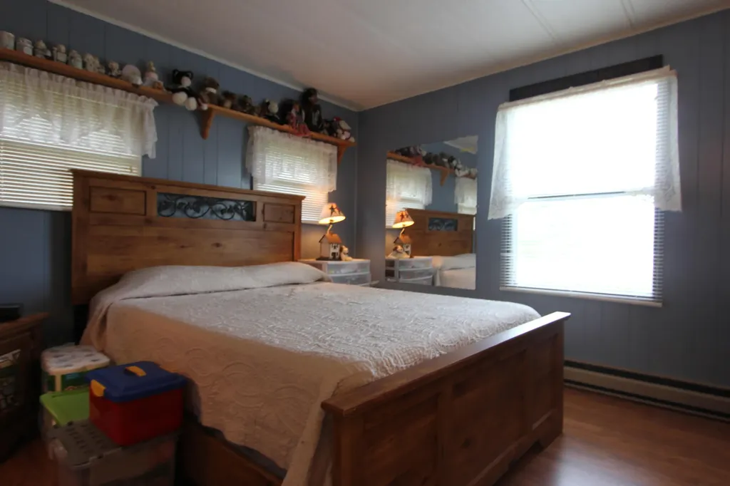26 Begin Terrace Sabattus ME 04280