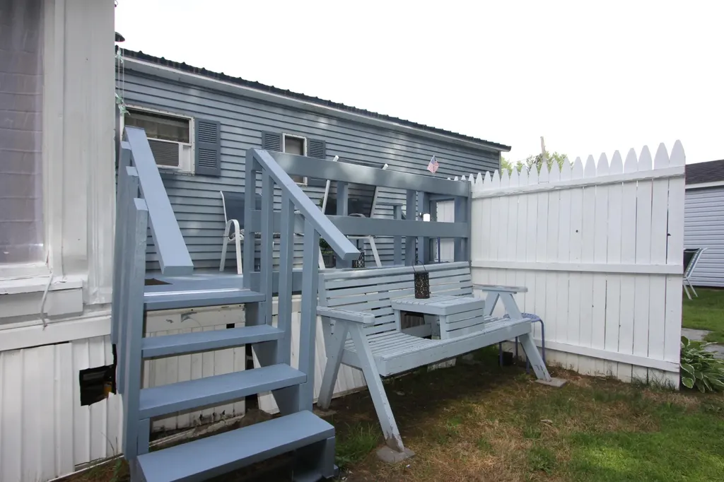 26 Begin Terrace Sabattus ME 04280