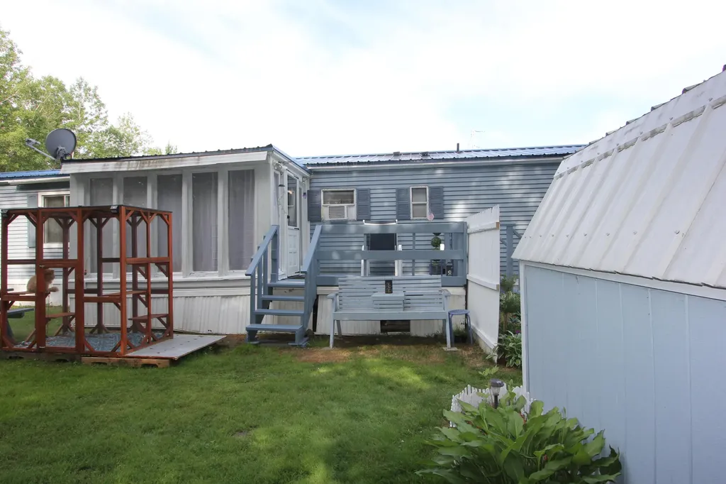 26 Begin Terrace Sabattus ME 04280