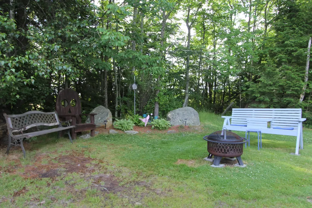 26 Begin Terrace Sabattus ME 04280