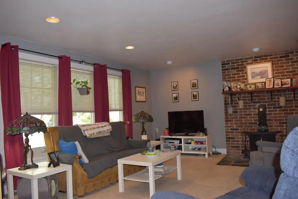 157 Birchwood Terrace Pittsfield ME 04967