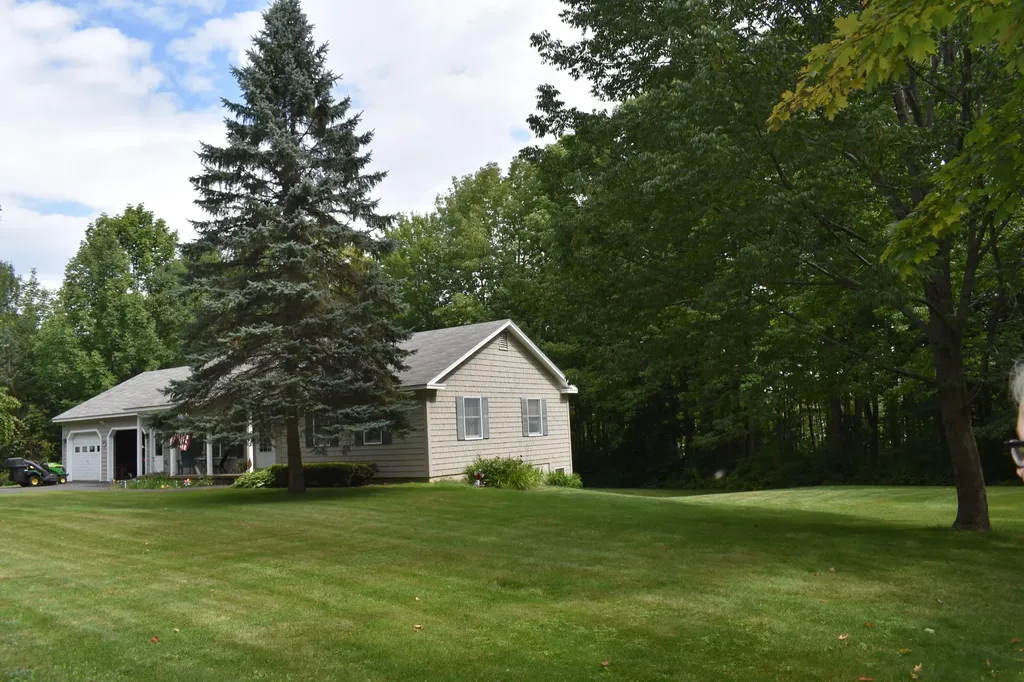 157 Birchwood Terrace Pittsfield ME 04967