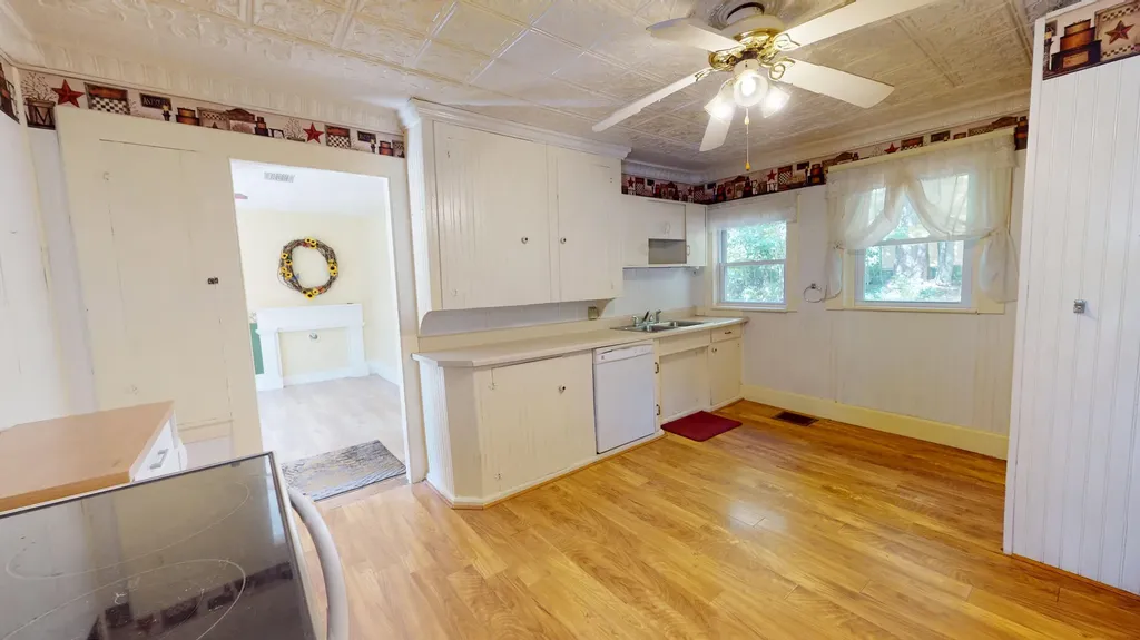 28 Summit Street Woodstock ME 04219