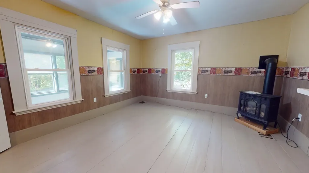 28 Summit Street Woodstock ME 04219