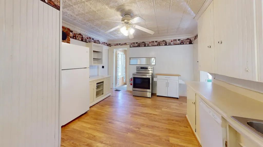28 Summit Street Woodstock ME 04219