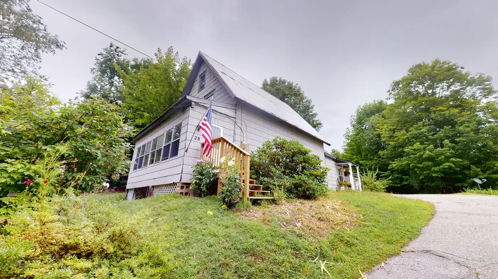 28 Summit Street Woodstock ME 04219