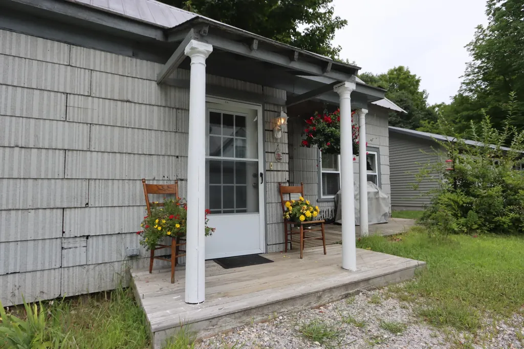 28 Summit Street Woodstock ME 04219