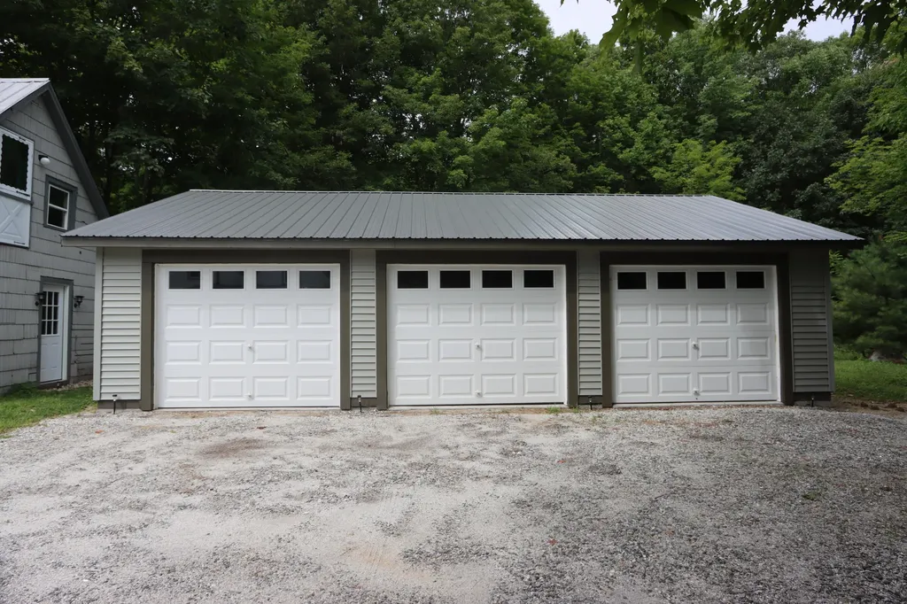 28 Summit Street Woodstock ME 04219