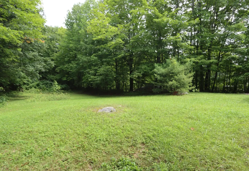 28 Summit Street Woodstock ME 04219