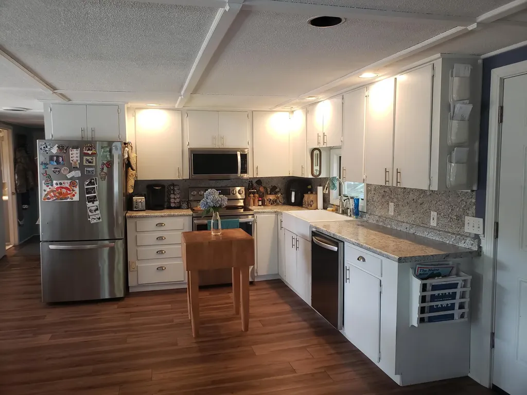 53 Lakeside Drive Livermore ME 04253